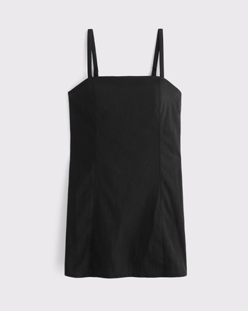 Bra-Free Everyday Skort