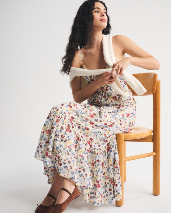v neck maxi dress flowy ivory V-Neck Maxi Dress With Cut Out And Slit main image 1