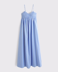 Maxivestido con fruncido tipo nido de abeja y escote corazón