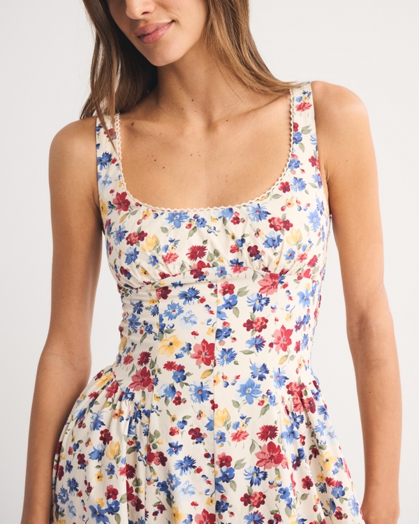 Bra-Free Dipped-Waist Scoopneck Midi Dress