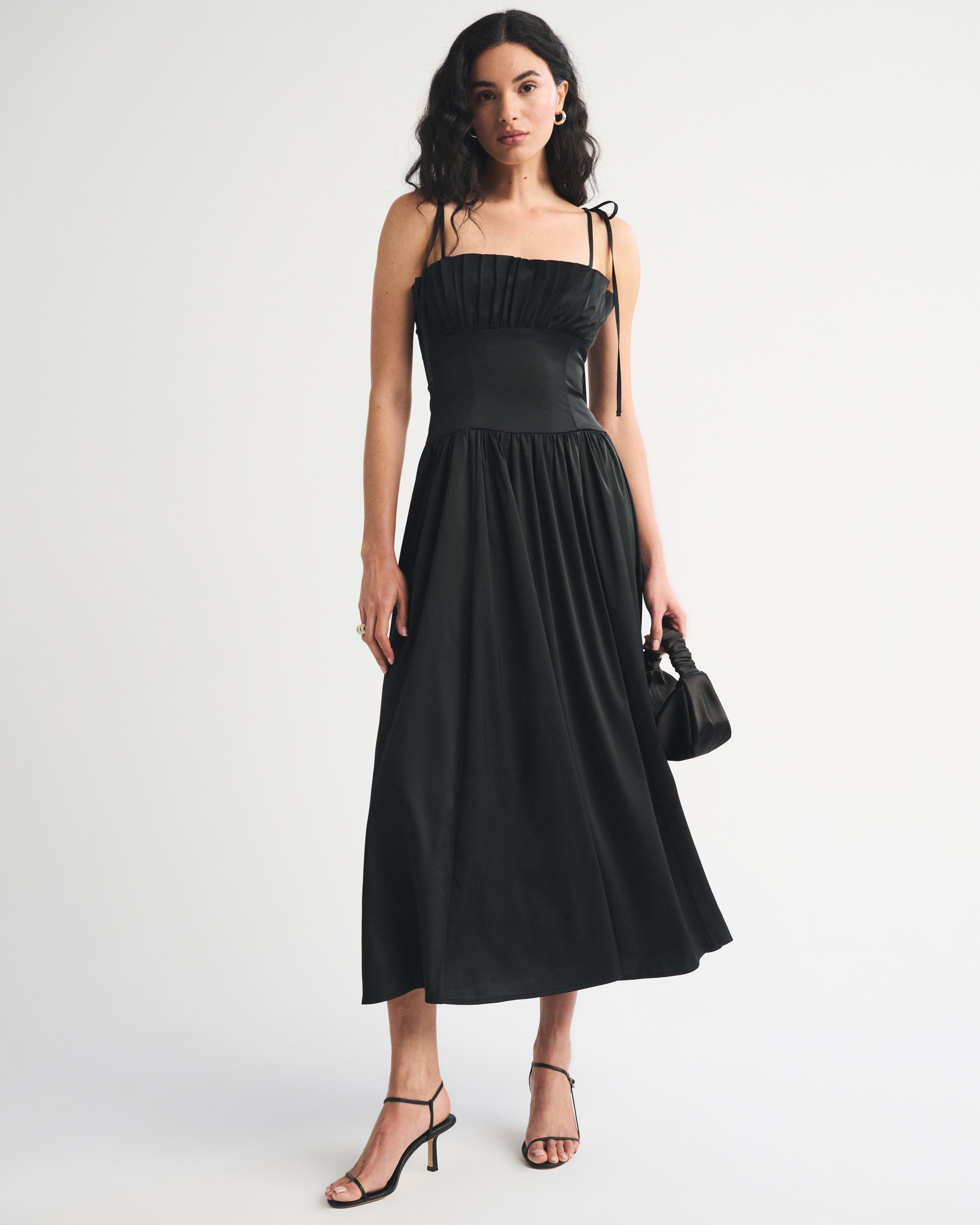 Женские платья Abercrombie & Fitch Bra-Free Tie-Strap Maxi Dress — фото 2