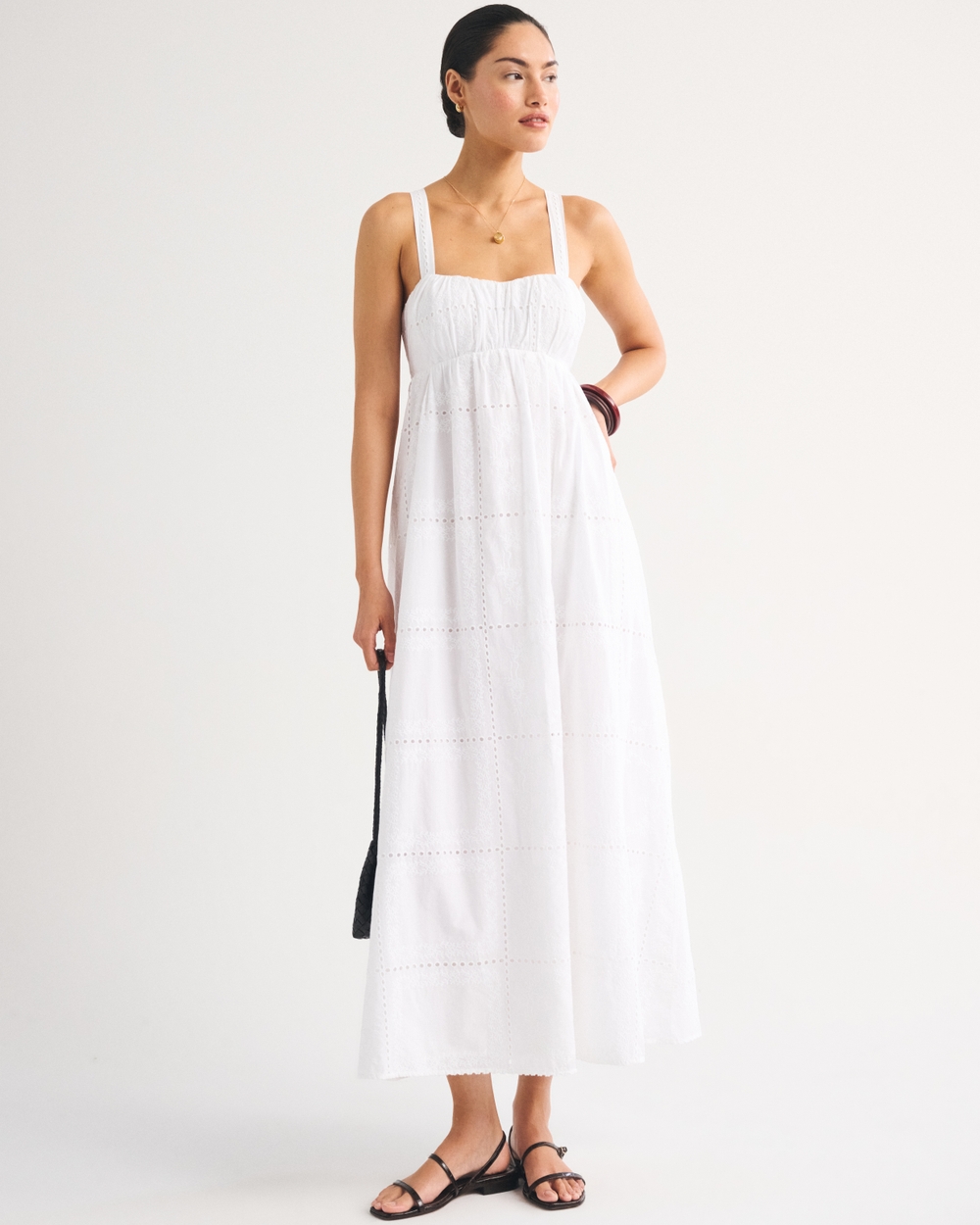 Bra-Free Eyelet Sweetheart Ruched Flowy Maxi Dress