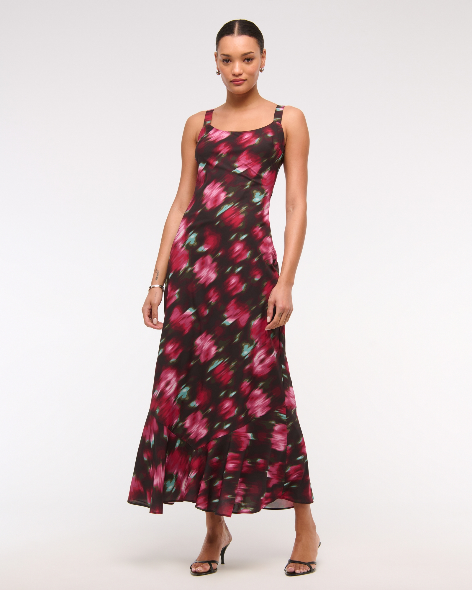 Scoopneck Slip Midi Dress