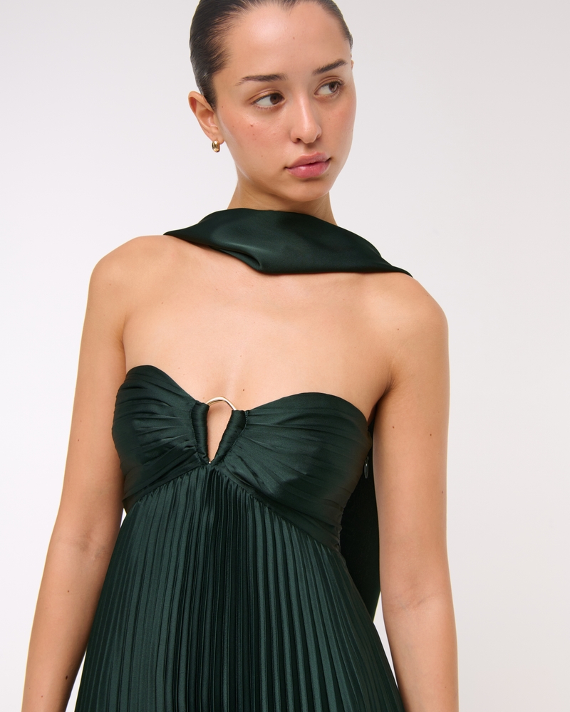 The A&F Giselle Babydoll Maxi Dress