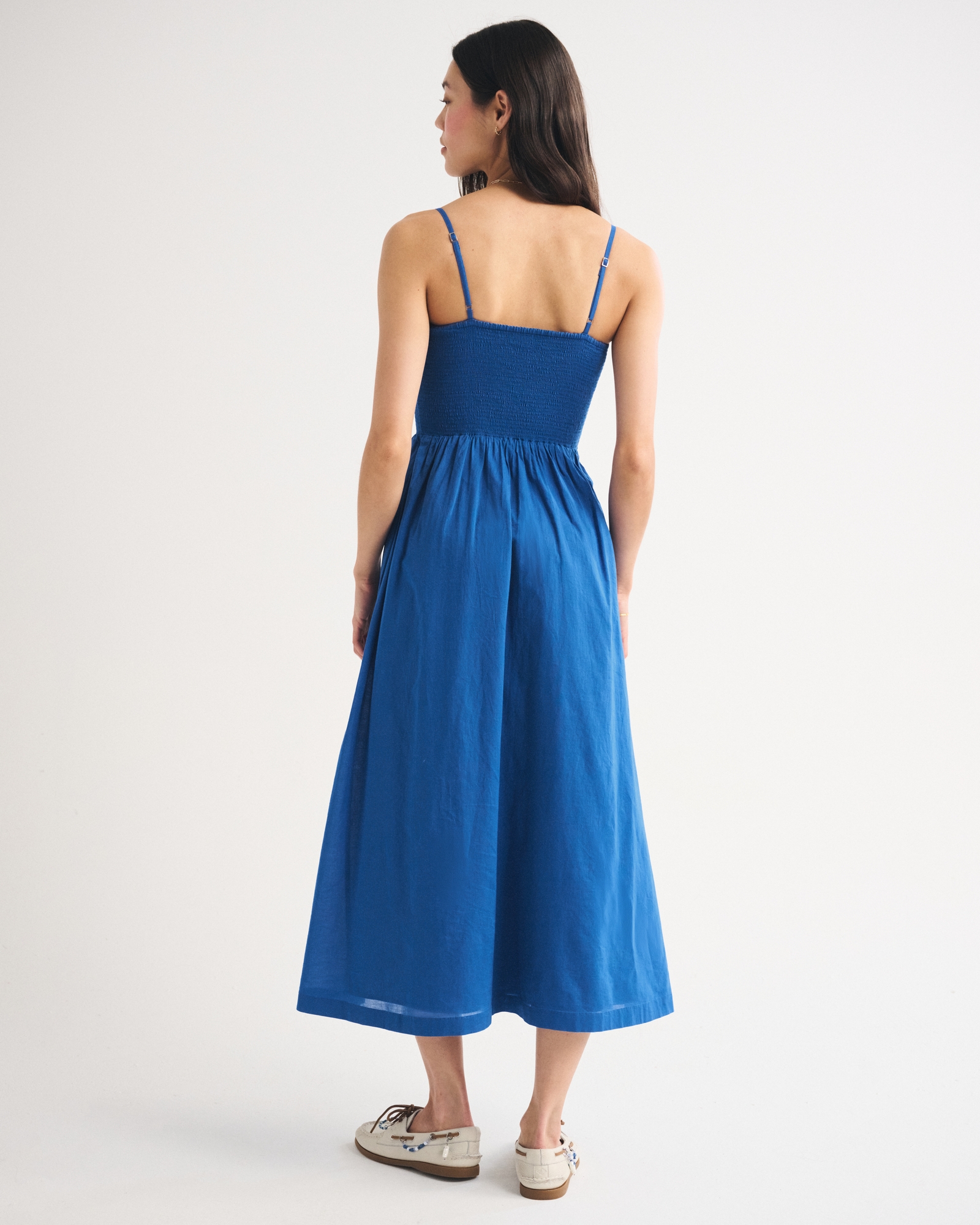 dipped waist midi dress Abercrombie & Fitch Dipped-Waist Smocked Midi Dress