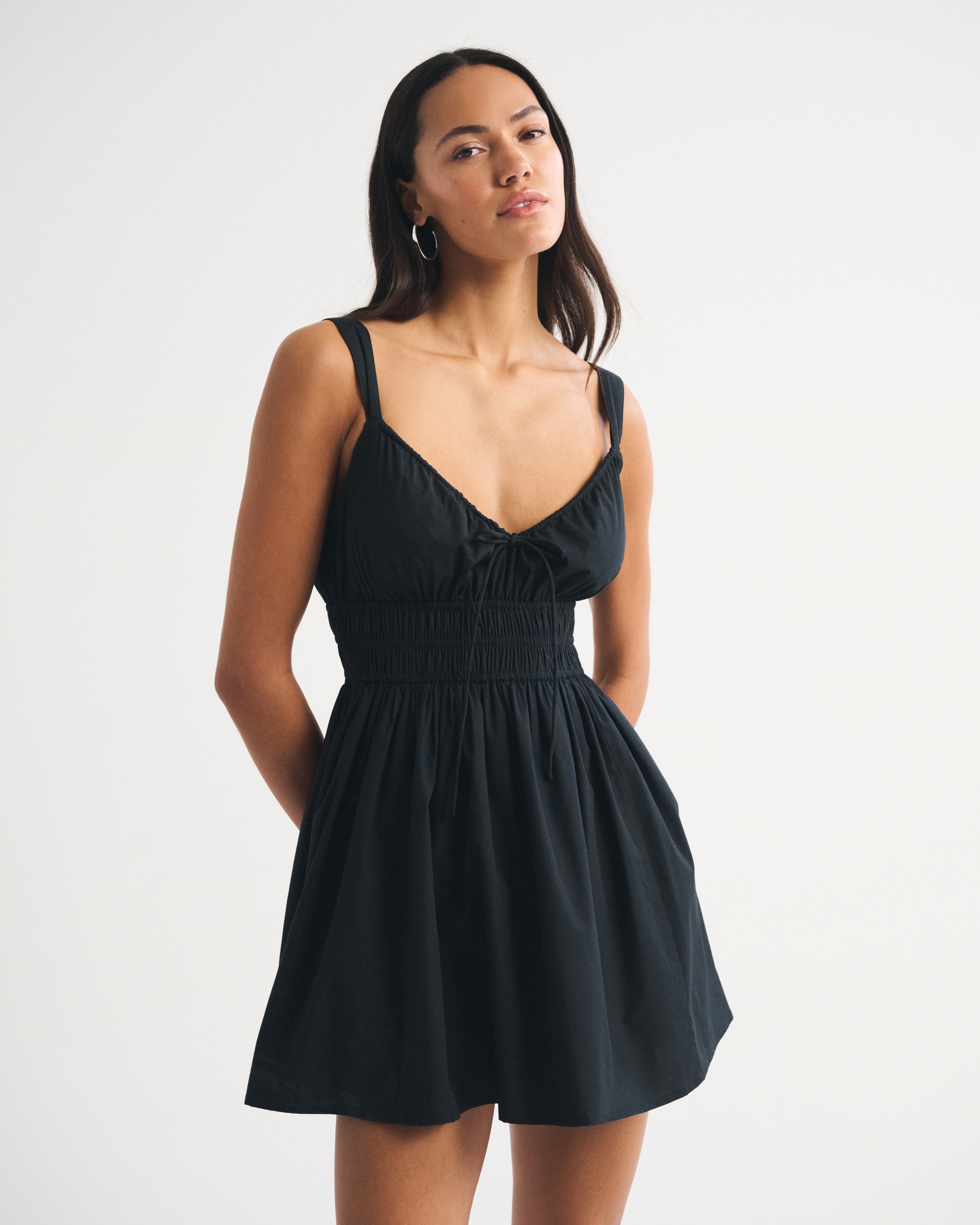 Женские юбки Abercrombie & Fitch Bra-Free Smocked Tie-Front Skort — фото 3