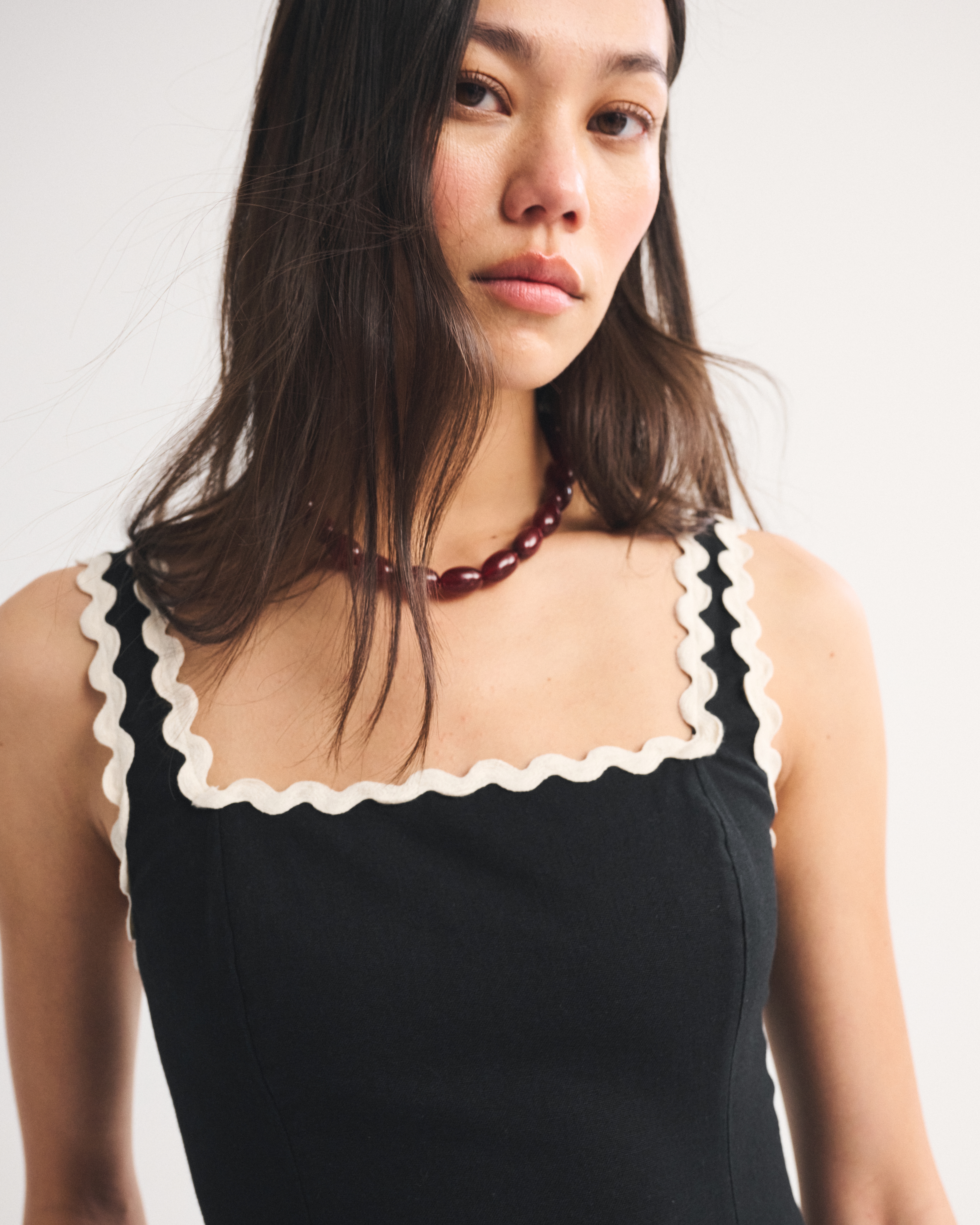 Женские платья Abercrombie & Fitch The A&F Mila Ric-Rac Linen-Blend Midi Dress — фото 3