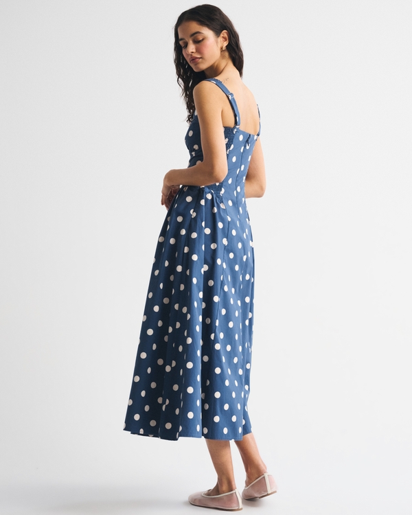 Bra-Free Scoopneck Dipped-Waist Midi Dress
