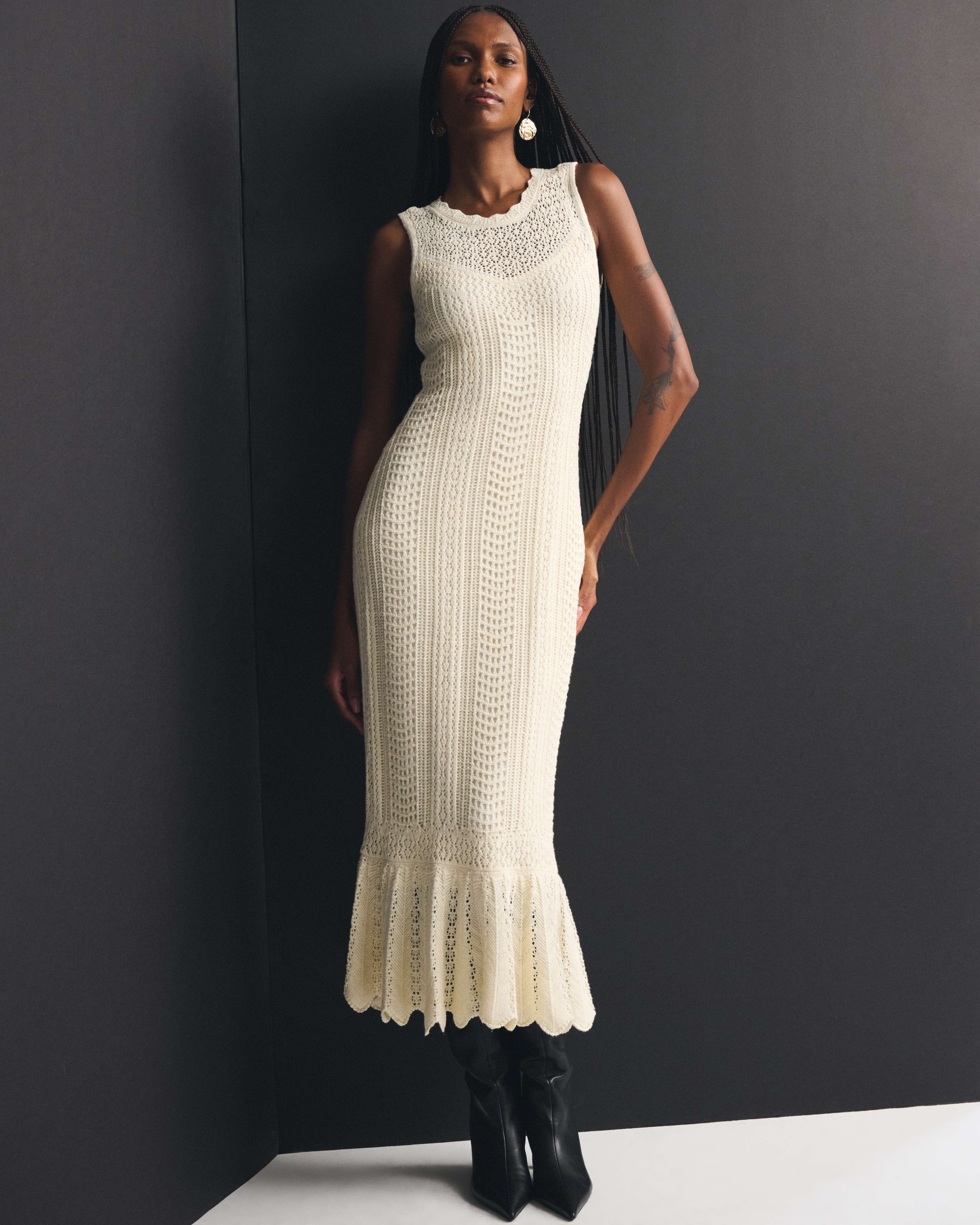 Женское платье Abercrombie & Fitch 100% Cotton Crochet-Style Midi Sweater Dress, цвет: Тёплый бежевый — фото 2
