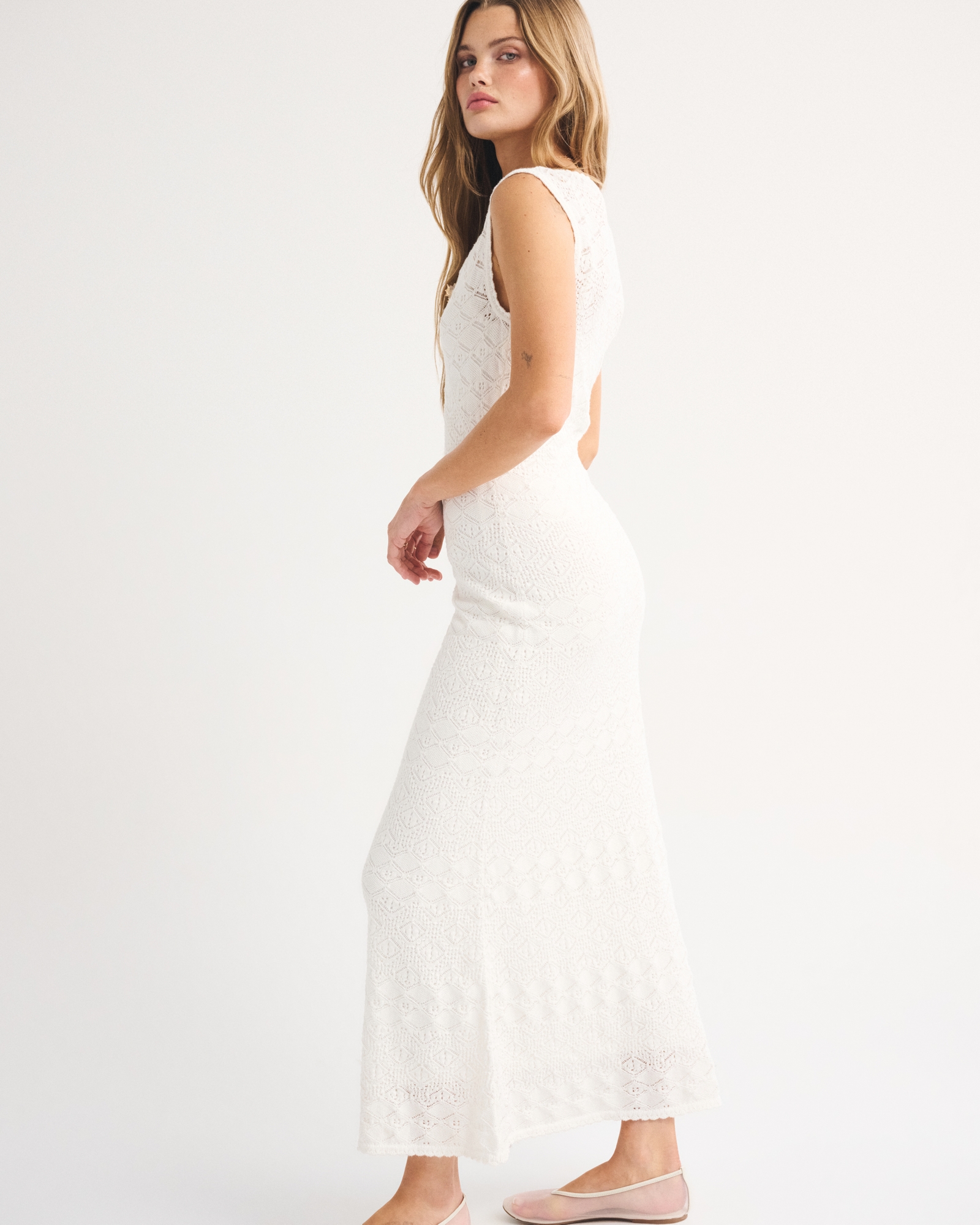 abercrombie white maxi dress Abercrombie & Fitch White Maxi Dress by Abercrombie and Fitch