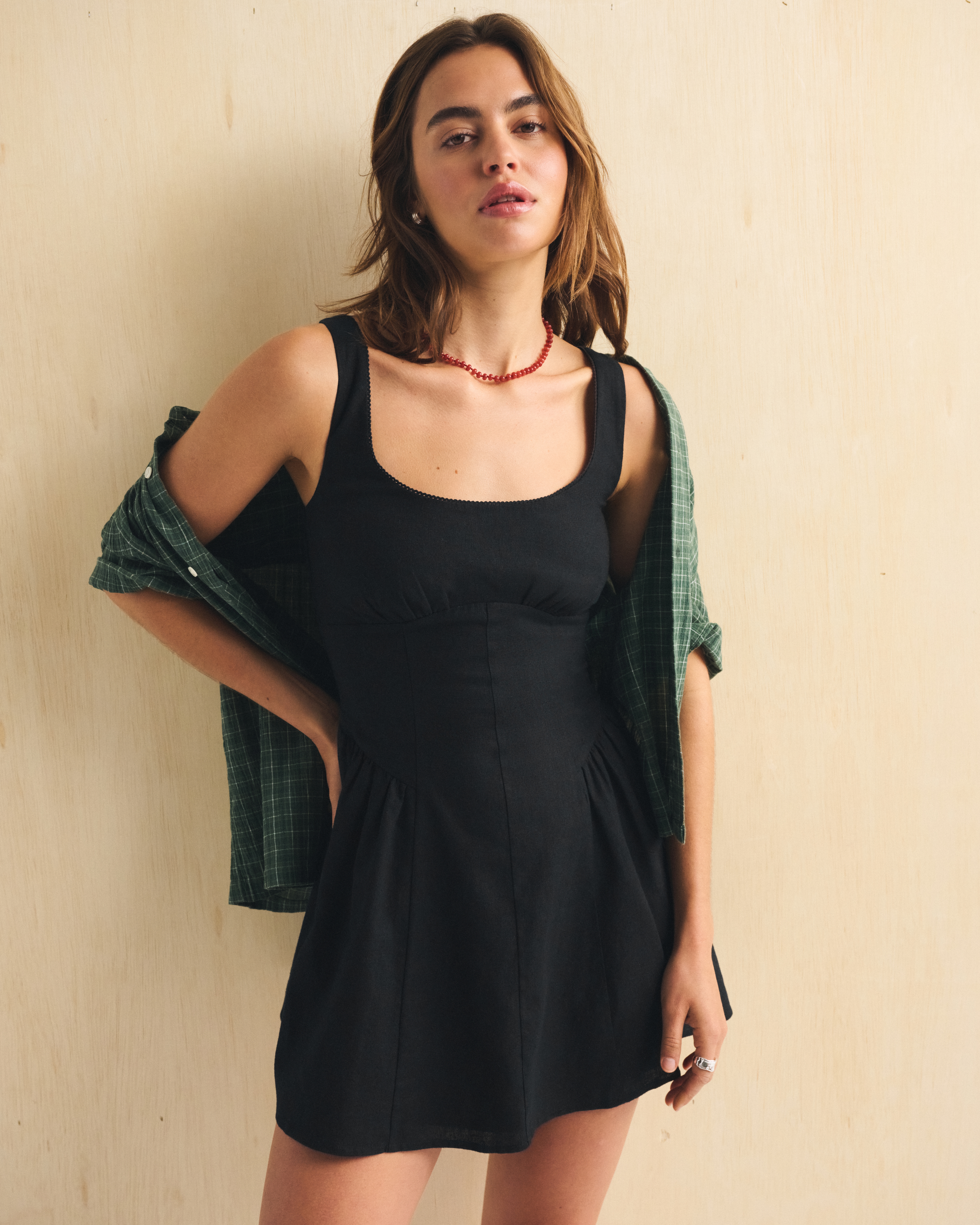 Женские платья Abercrombie & Fitch Linen-Blend A&F Dylan Bra-Free Mini Dress — фото 2