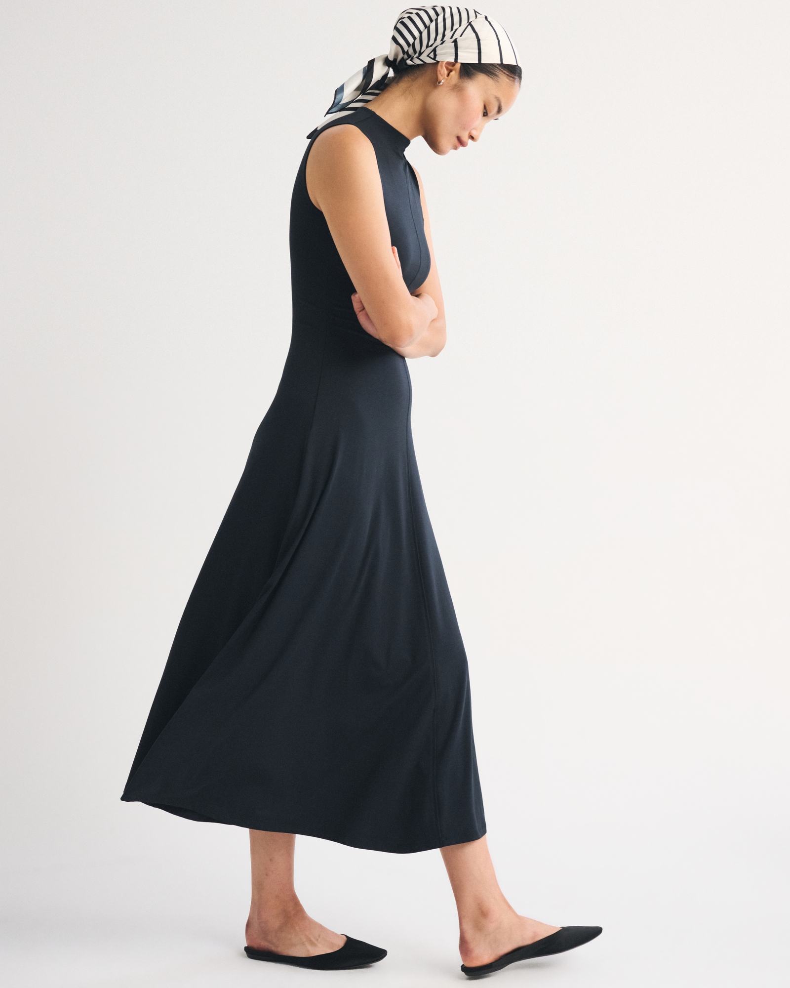 Mock Neck Knit Maxi Dress thumbnail 5