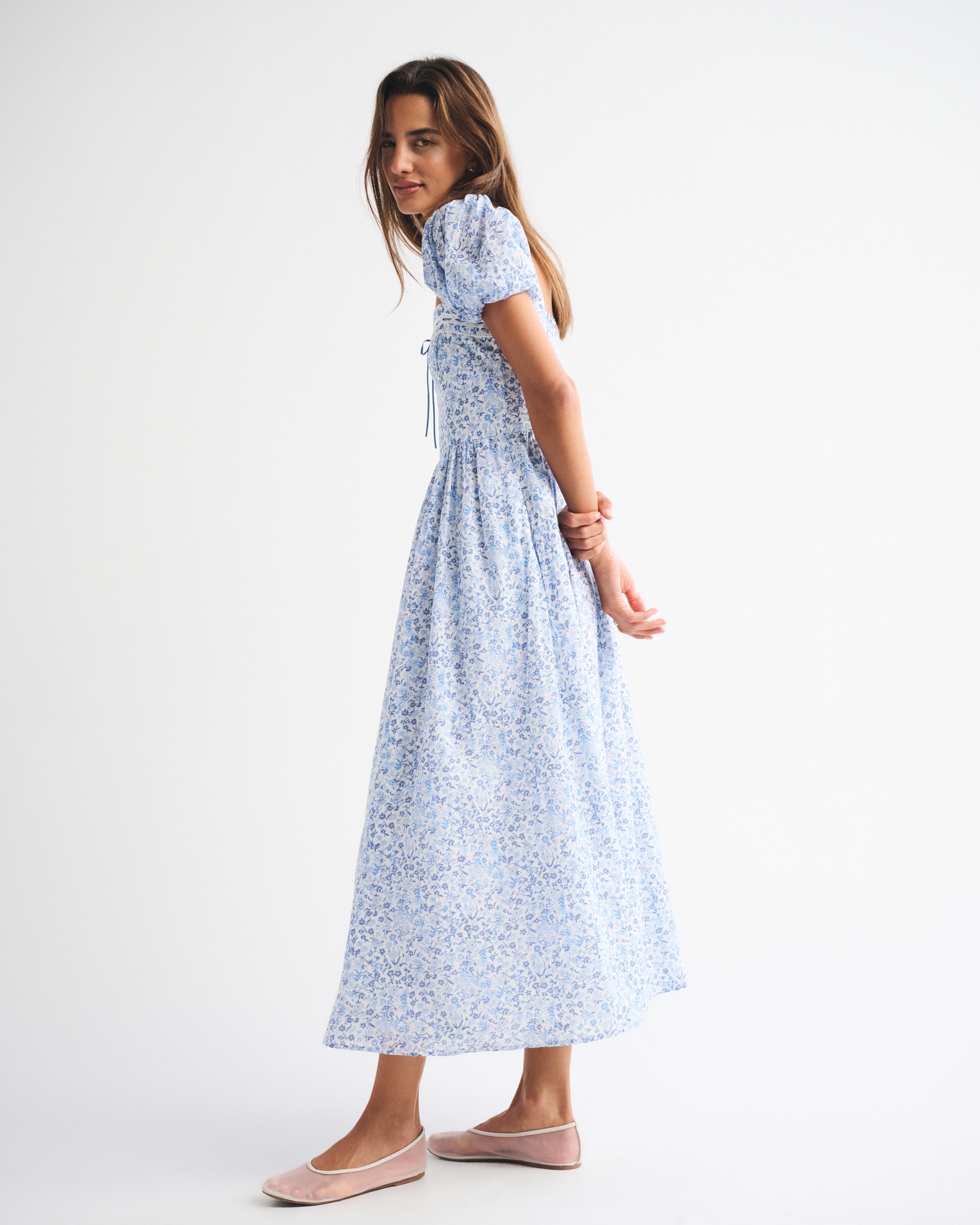 The A&F Emerson Puff Sleeve Midi Dress