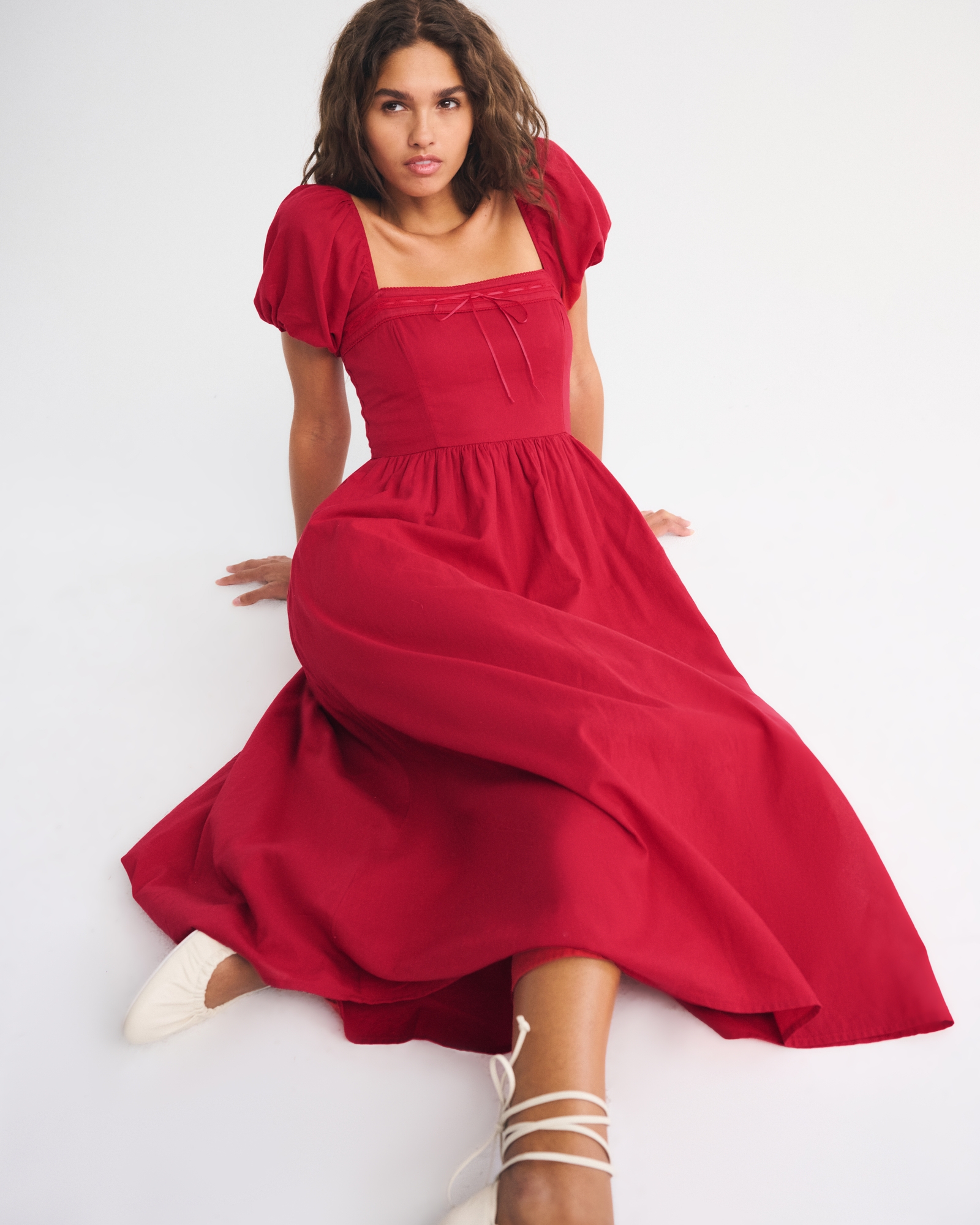 The A&F Emerson Puff Sleeve Midi Dress