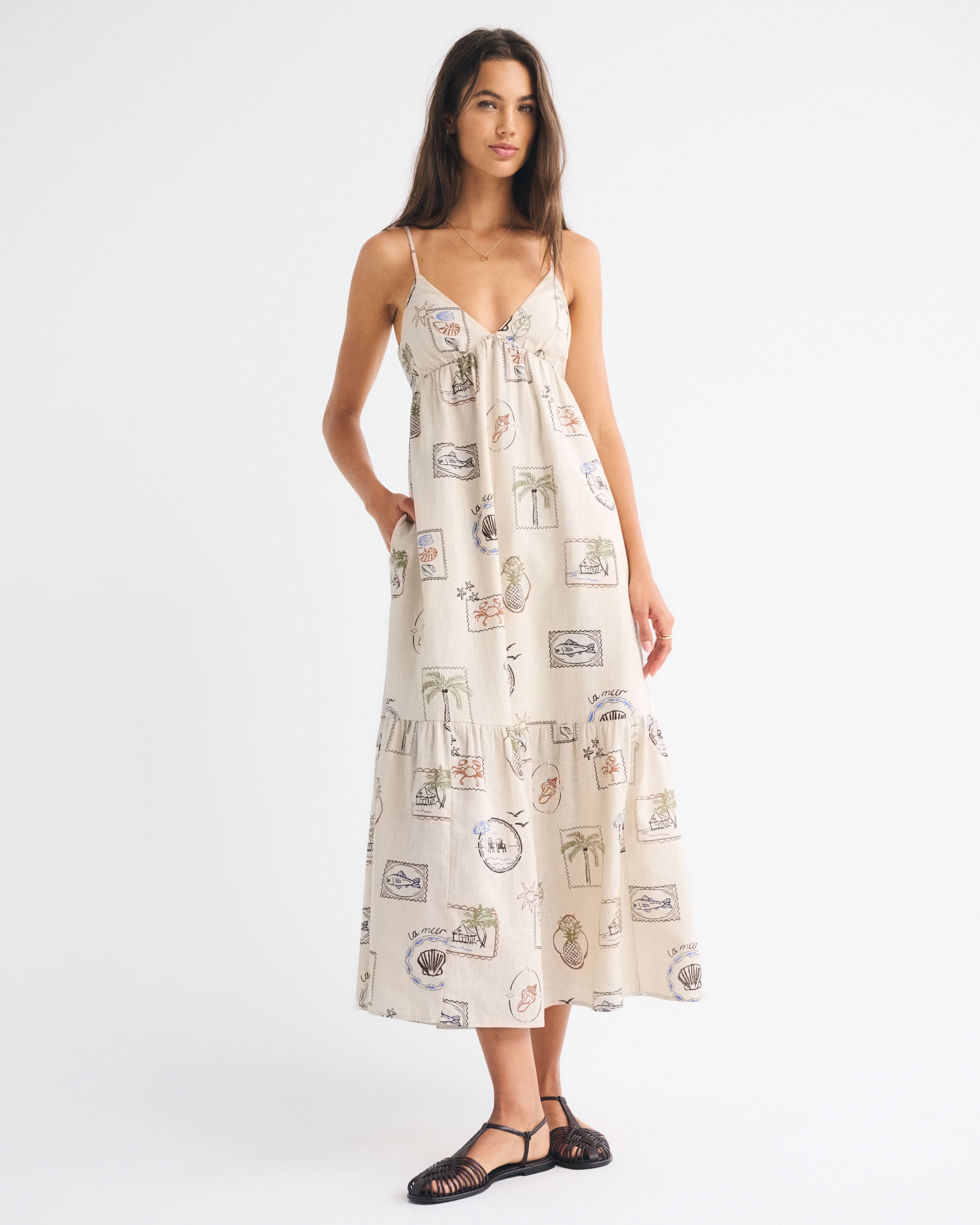 Abercrombie & Fitch Bra-free Clasp-back Flowy Maxi Dress