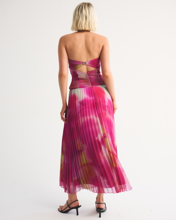 Bra-Free A&F Giselle Cutout Maxi Dress