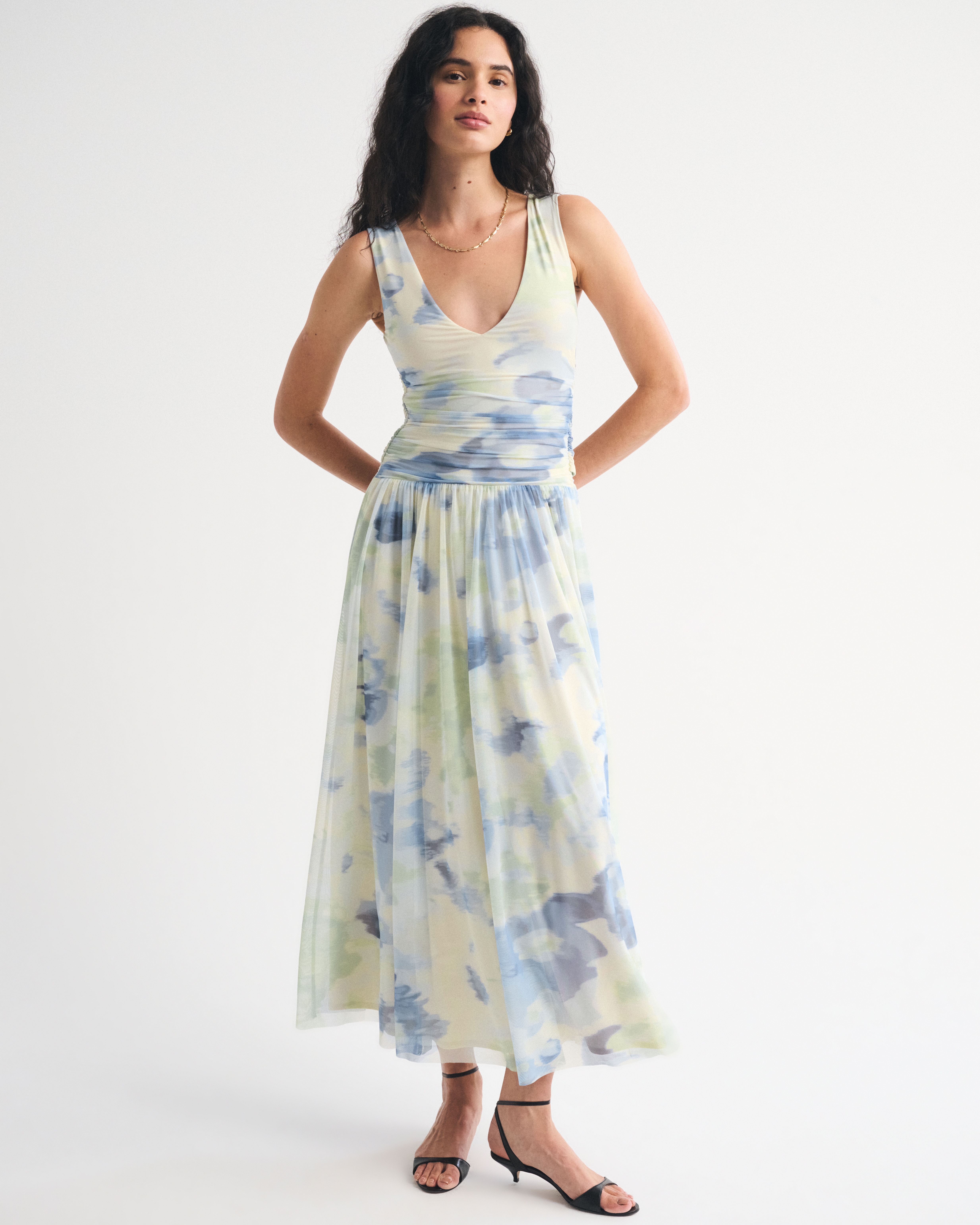 Женские платья Abercrombie & Fitch A&F Convertible Mesh Maxi Dress — фото 2