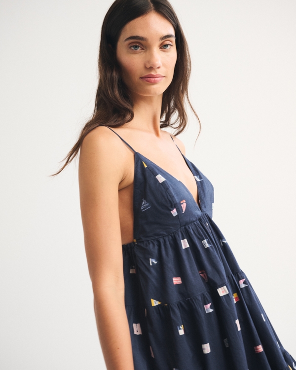 Bra-Free V-Neck Tiered Flowy Maxi Dress