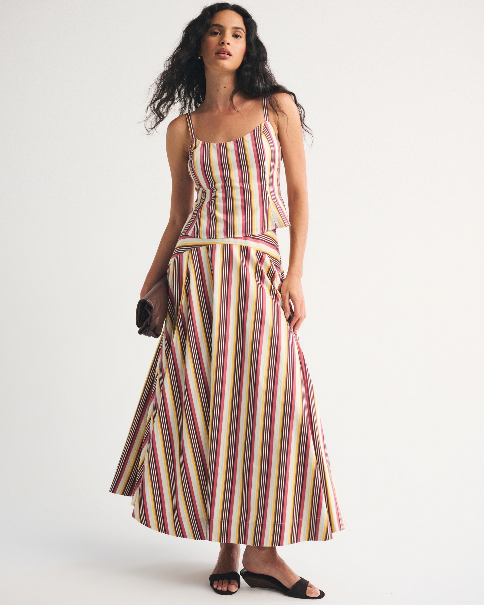 Bra-Free Scoopneck Set Top