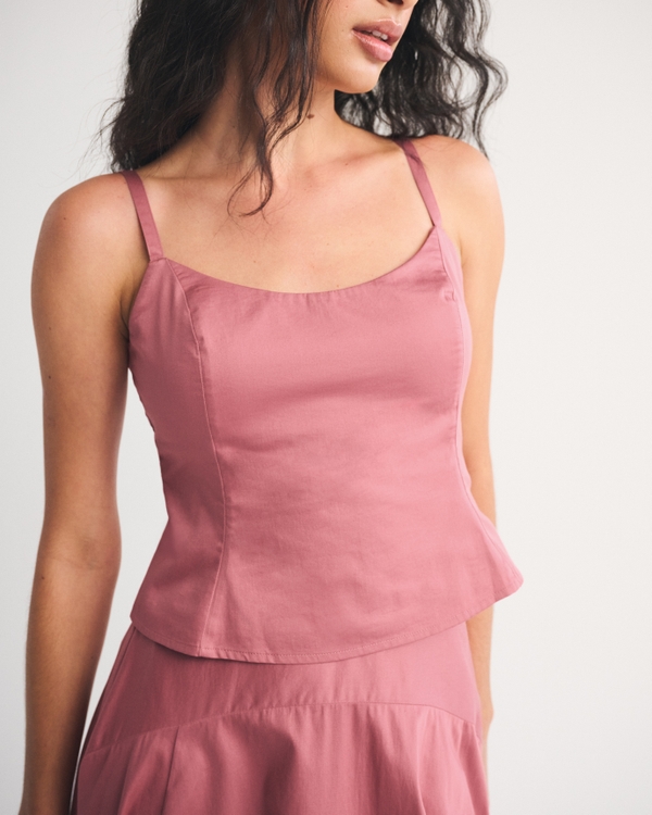 Bra-Free Scoopneck Set Top