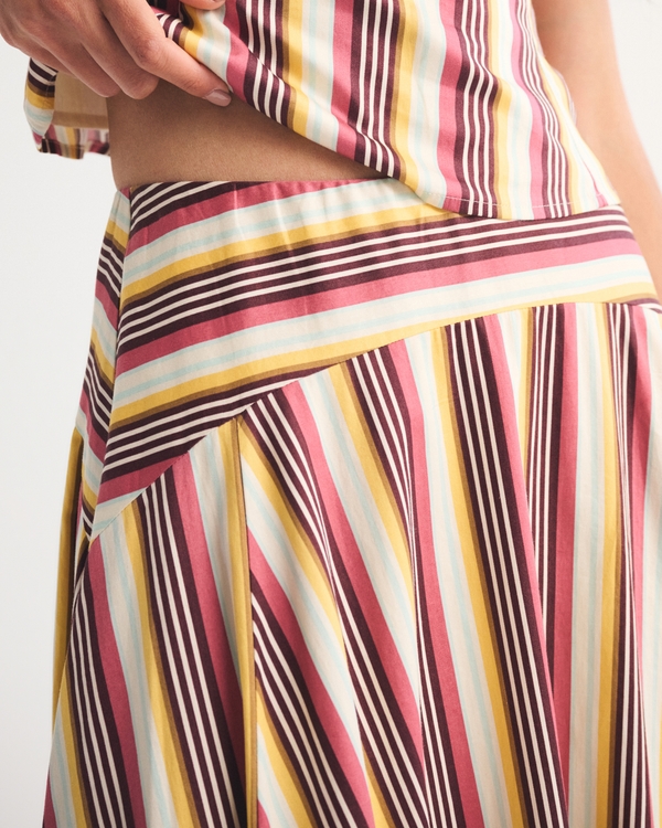 High Rise Flowy Maxi Set Skirt