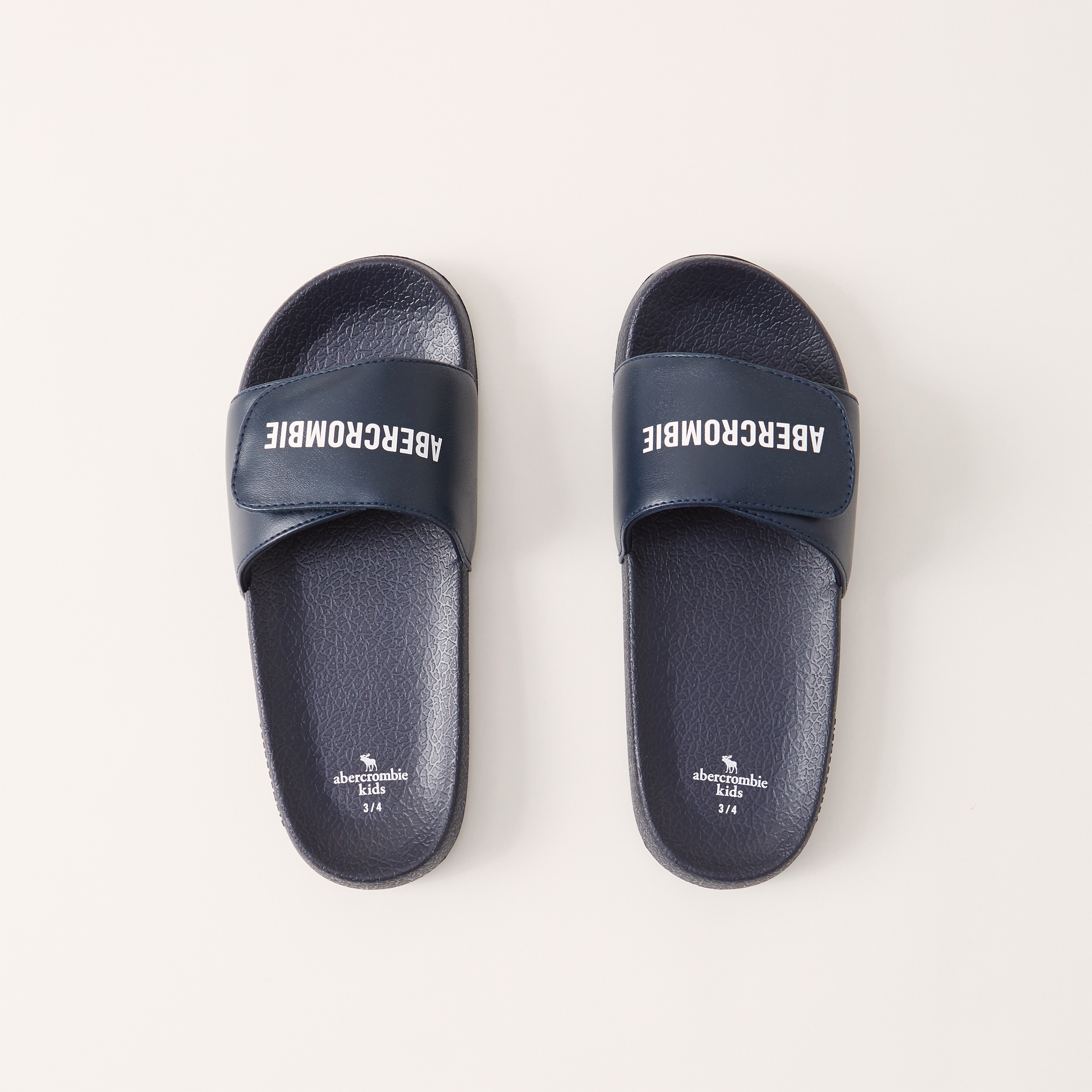 abercrombie kids flip flops