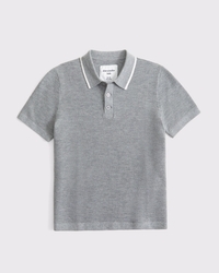 Polo estilo suéter con 3 botones