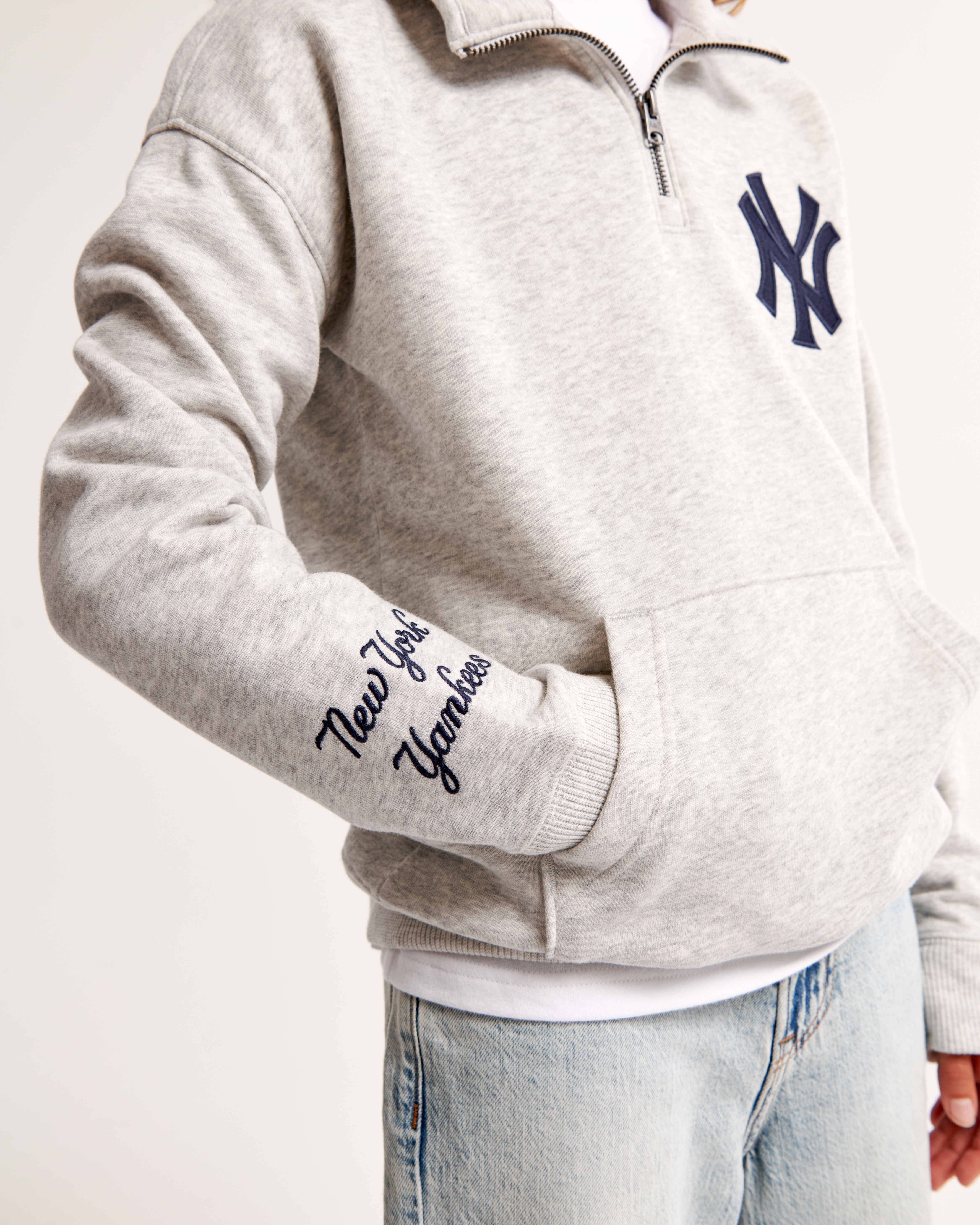 new york yankees quarter zip sweatshirt