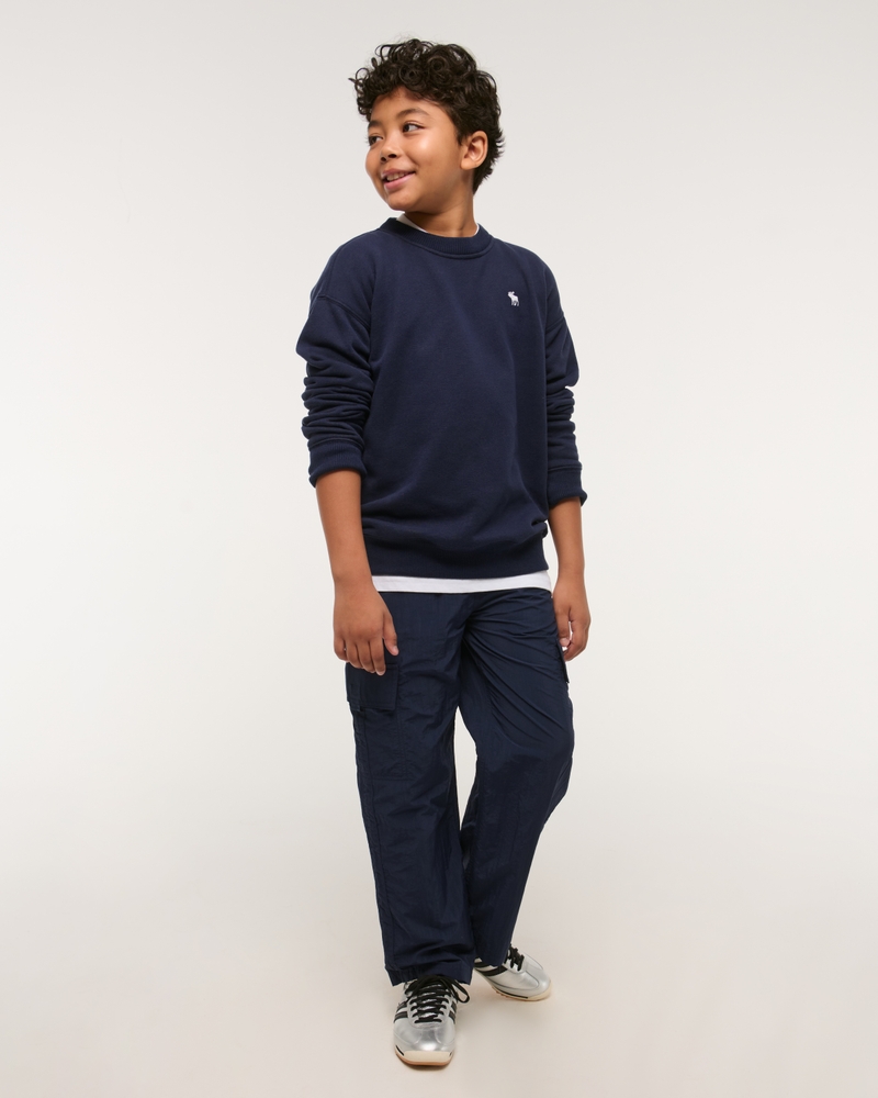 essential icon crew sweatshirt