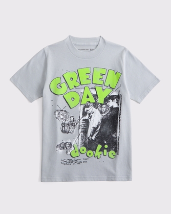 green day graphic tee