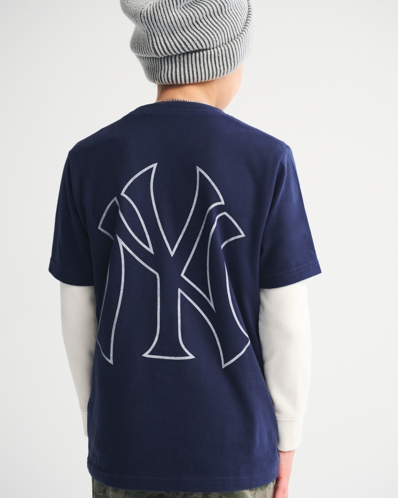 new york yankees graphic tee