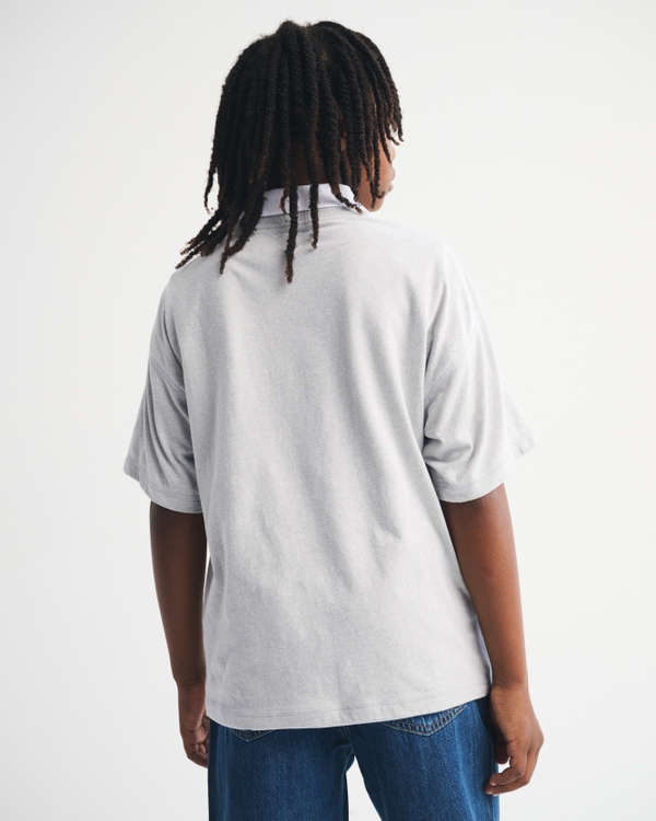 logo tee