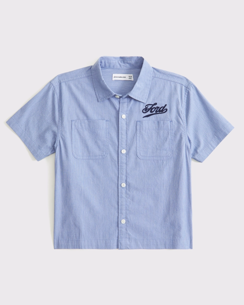short-sleeve boxy workwear shirt