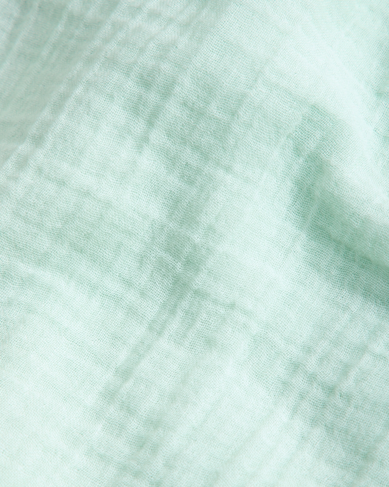 resort short-sleeve gauzy shirt