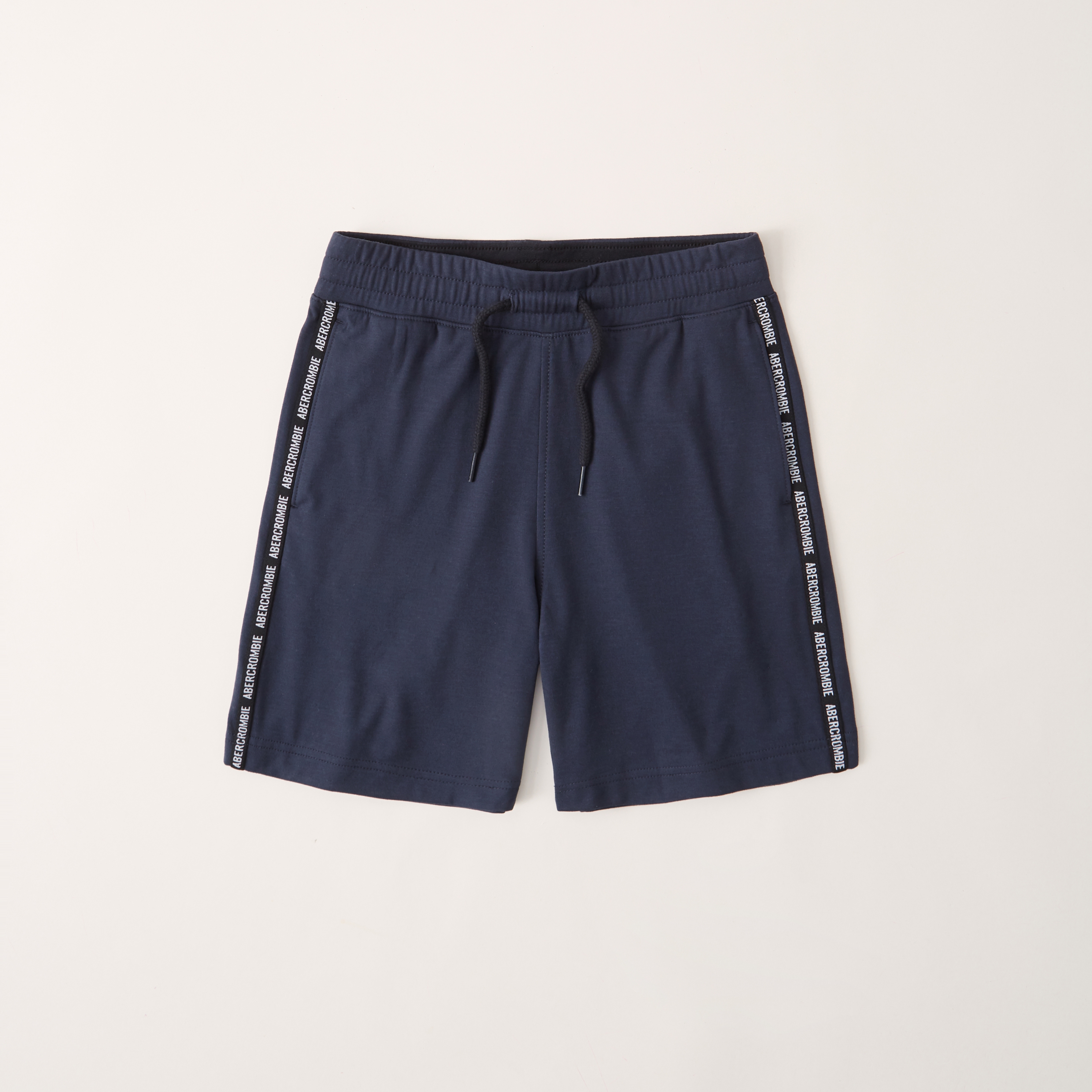 abercrombie and fitch kidswear