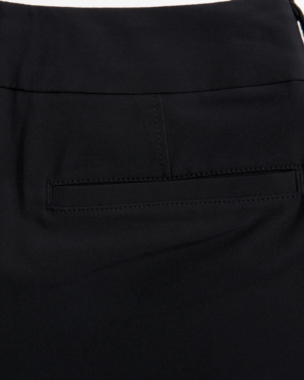 performance chino shorts, Black view 2