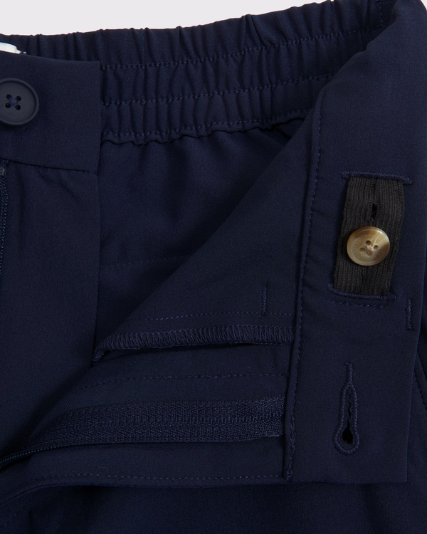 performance golf shorts