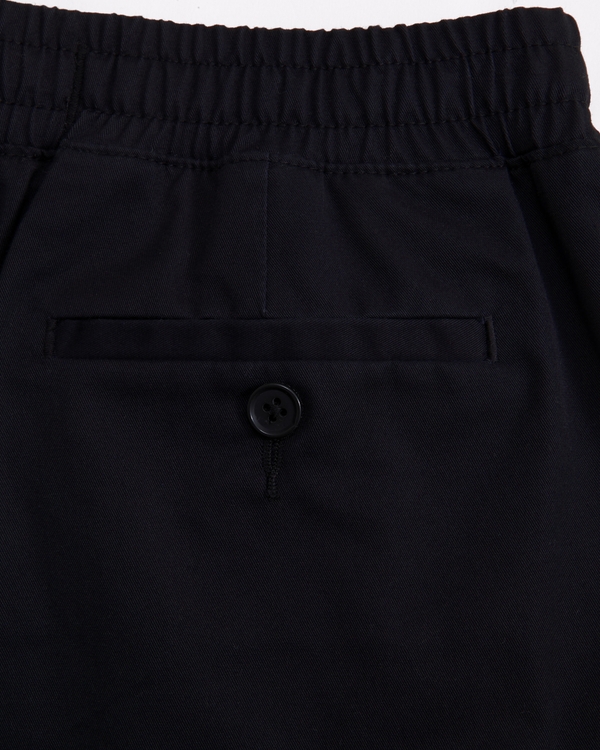 pull-on chino shorts, Black view 2
