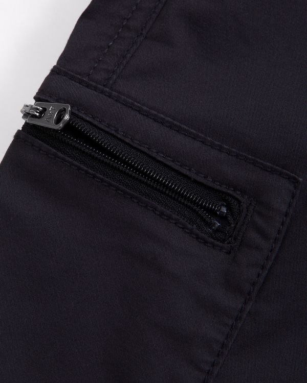 utility skate shorts, Black view 2