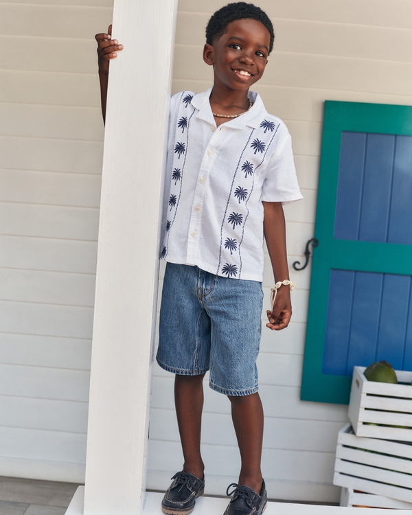 below-the-knee jorts, Medium Wash view 1