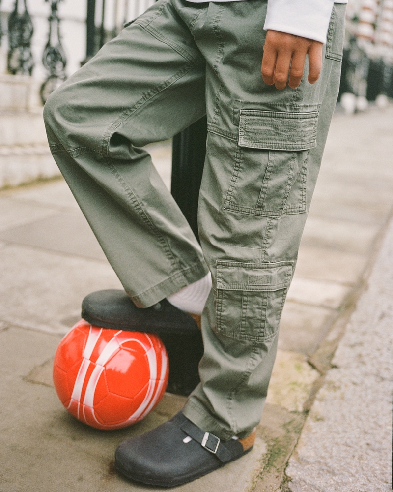 baggy pull-on cargo pants
