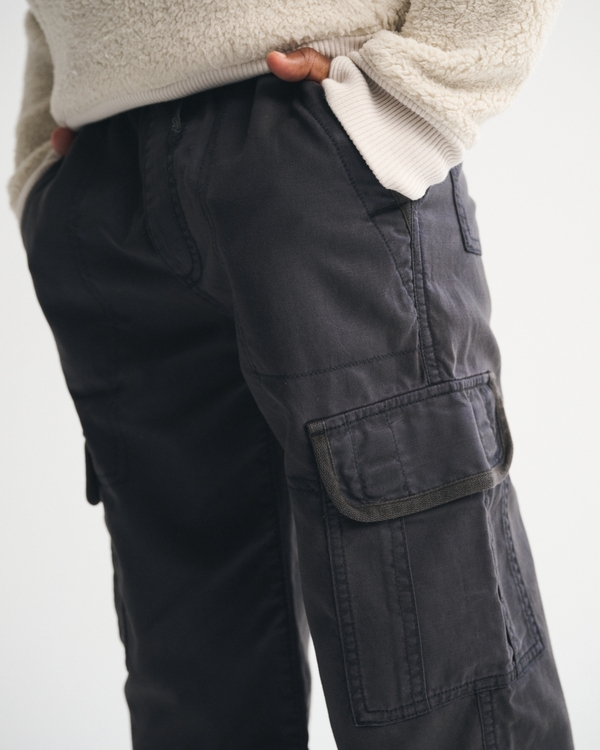 baggy cargo pants