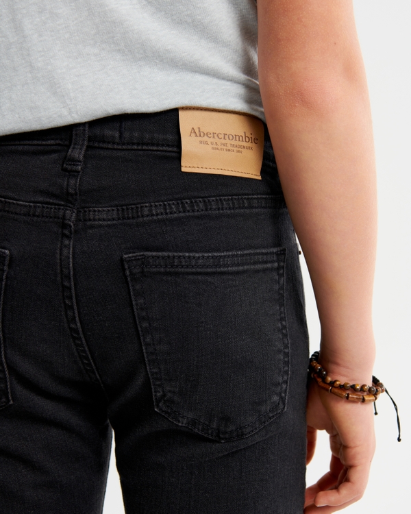 straight jeans