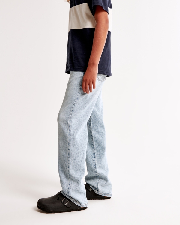 lightweight baggy jeans