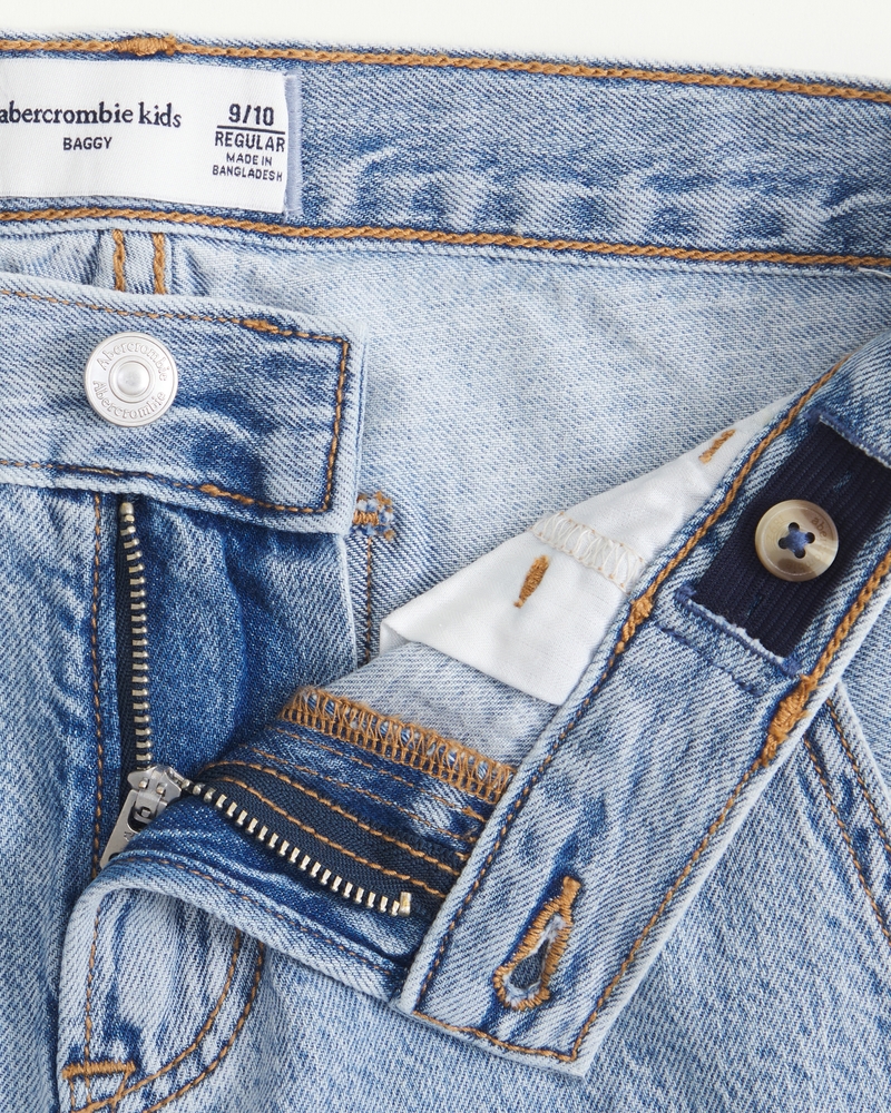 lightweight cargo jeans