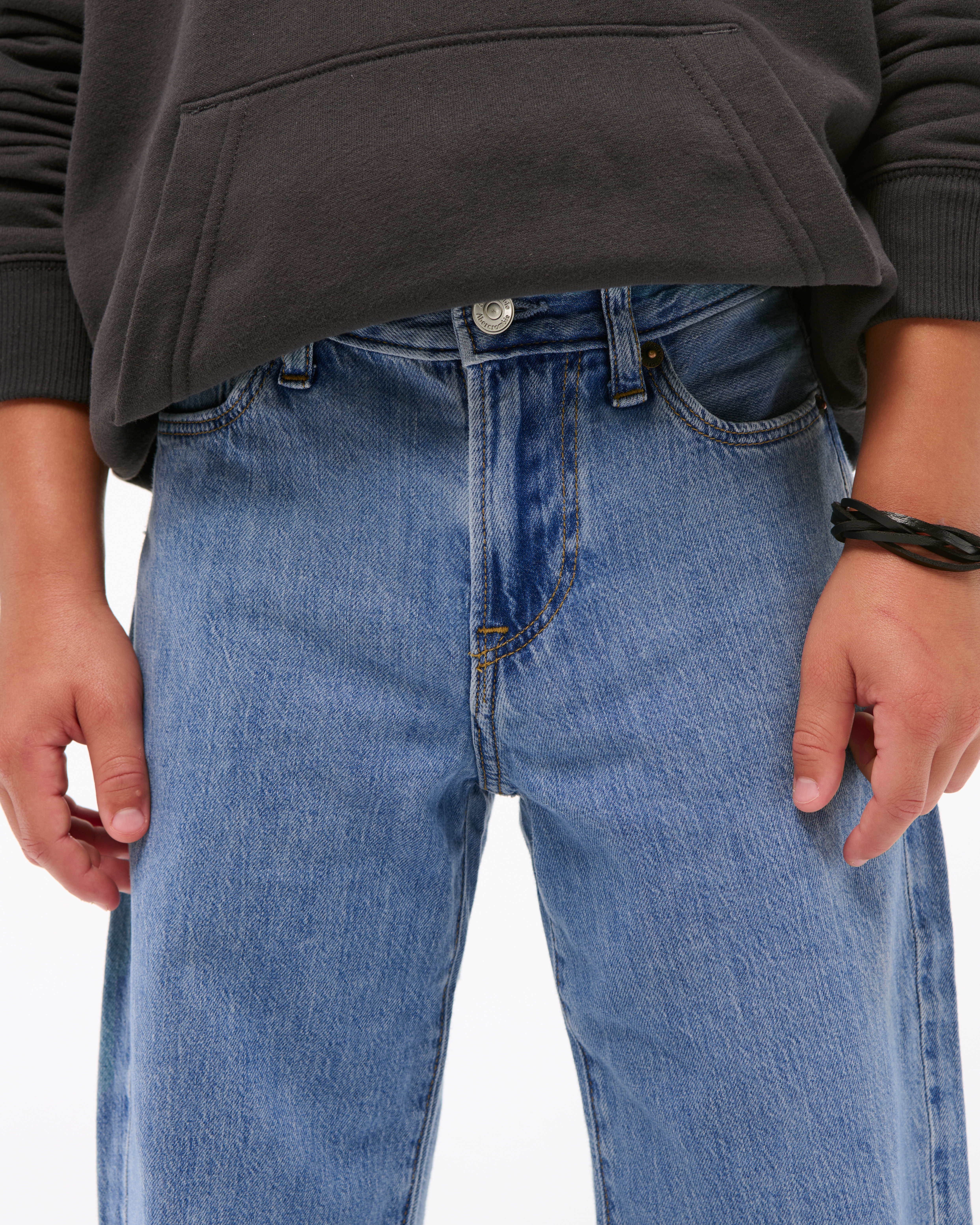 Abercrombie & Fitch Lightweight Baggy Jeans In Blue