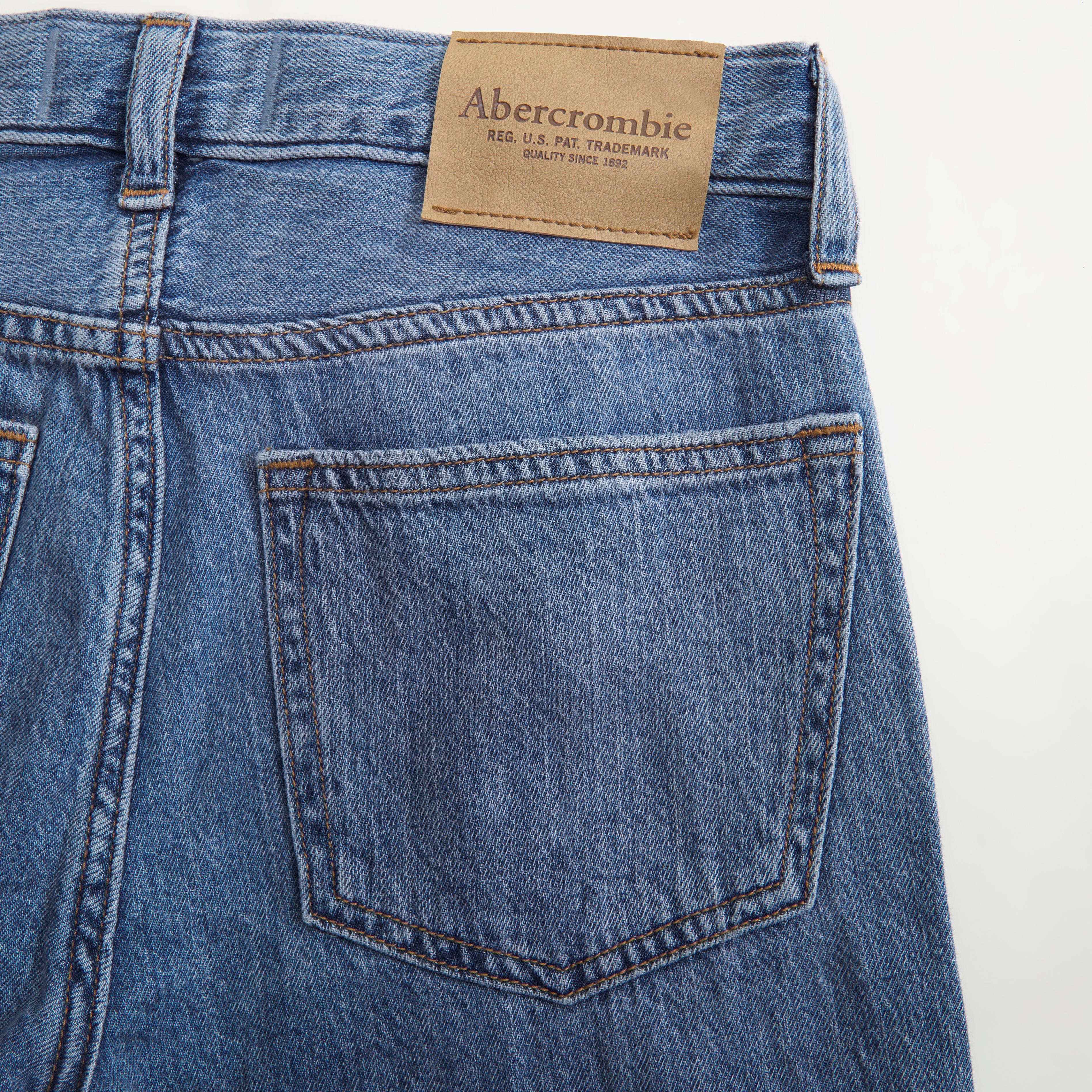 Abercrombie & Fitch Lightweight Baggy Jeans In Blue