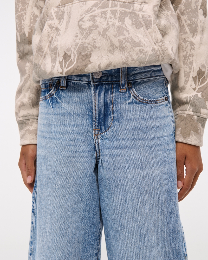 barrel jeans