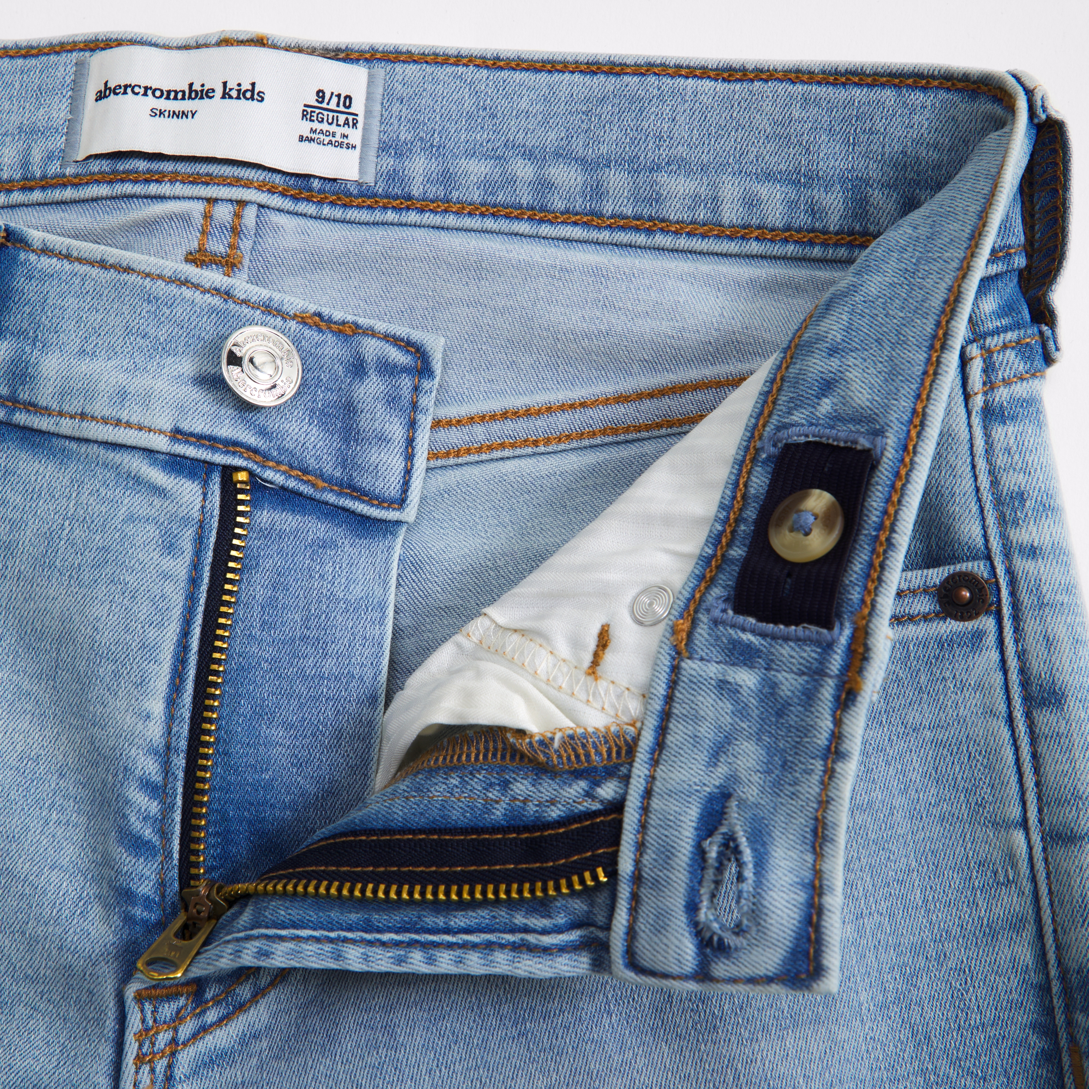 Abercrombie & Fitch Skinny Jeans In Brown