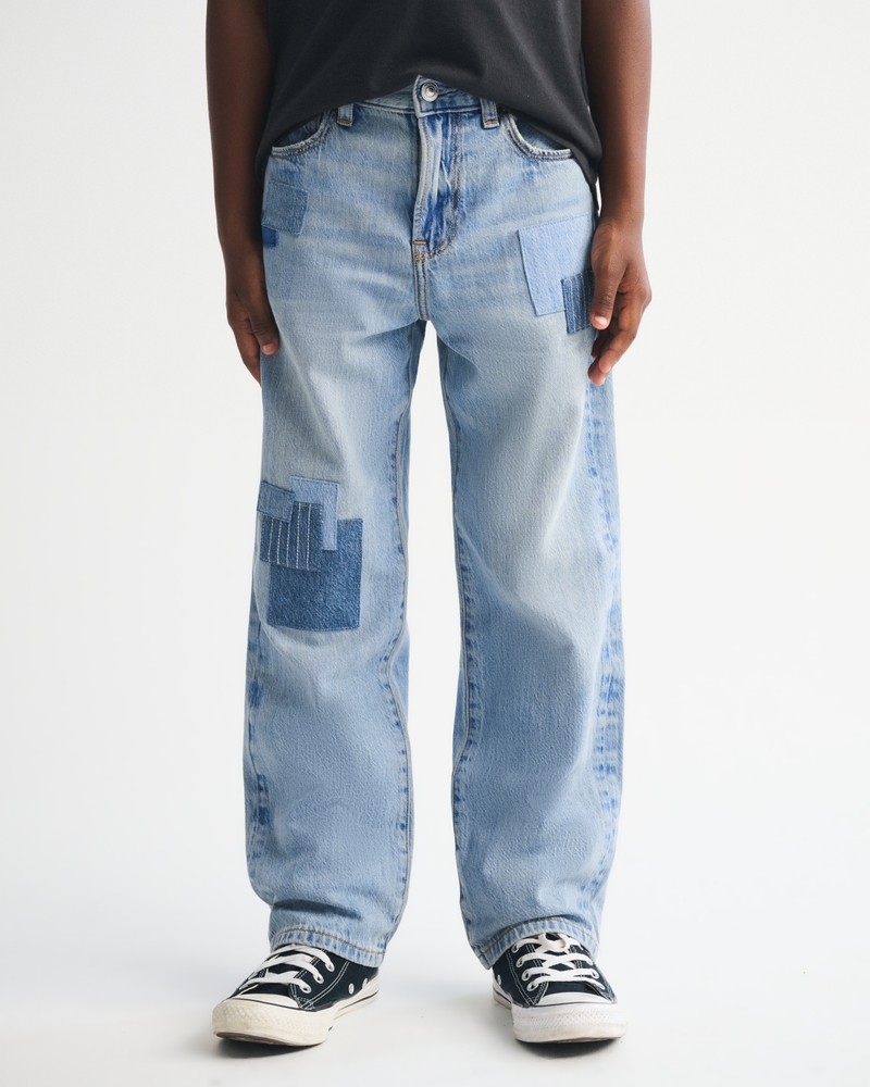 loose jeans